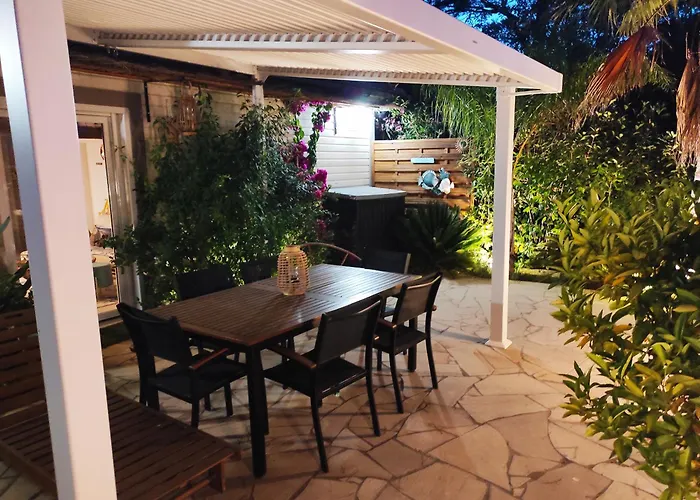 Cote D\'Azur Gassin Villa Cottage L\'Abris-Cotier